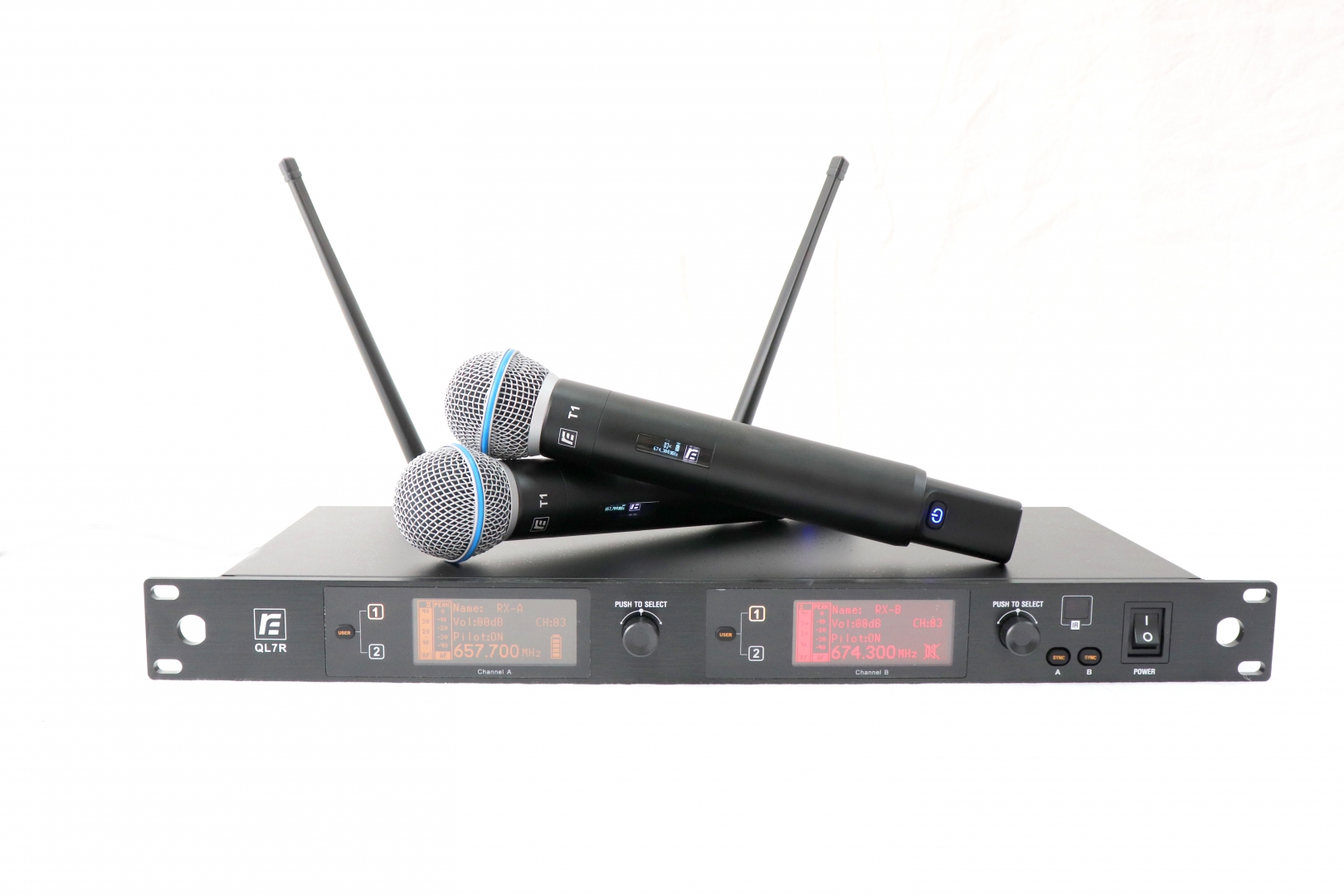 RFIntell QL7R/T1-A 651,800-683,400 МГц 2-канальная радиосистема с 2-мя ручными микрофонами в Вологодской области